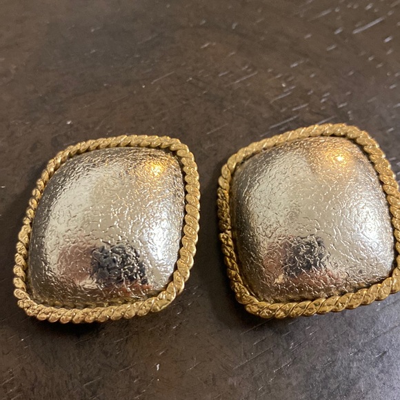 Made in Mexico Silver Tone Gold Tone square Metal Clip earrings - Picture 2 of 4